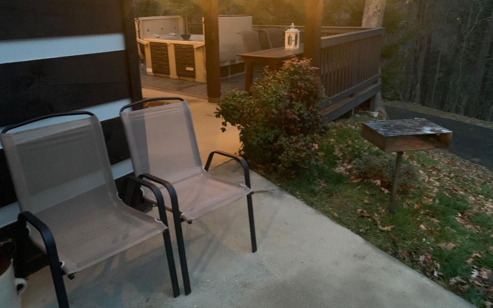 Wooded Bliss Hot Tub Single Level Cabin With No Steps Rocking Chairs And Wooded Views พิเจนฟอร์จ ภายนอก รูปภาพ